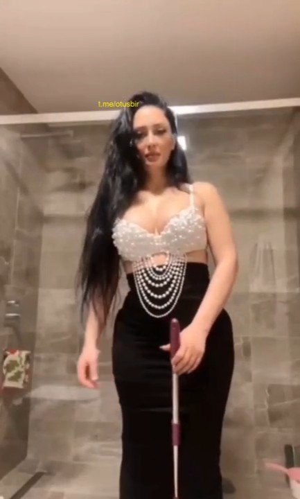 Banyodaki her şeye sakso çekip blowjob yaptı — Türk Sakso İfşa