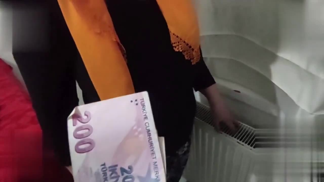 Genç kız göt deliğini açıp domaldı — Türk İfşa